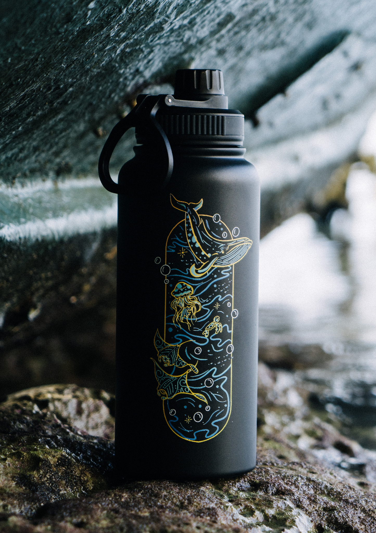 Manta Madness Vacuum Steel Bottle