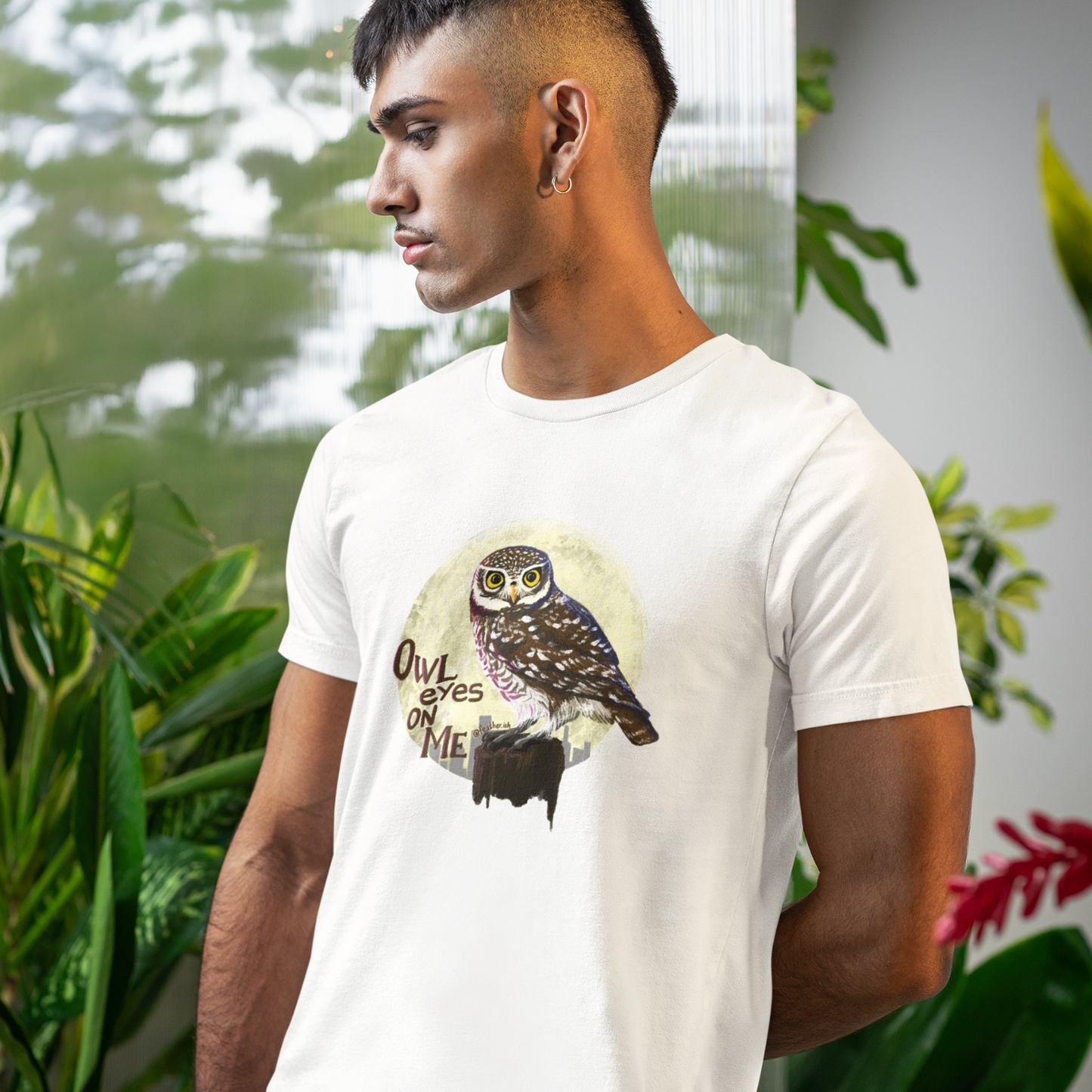 Owl Eyes on Me | Unisex T-Shirt